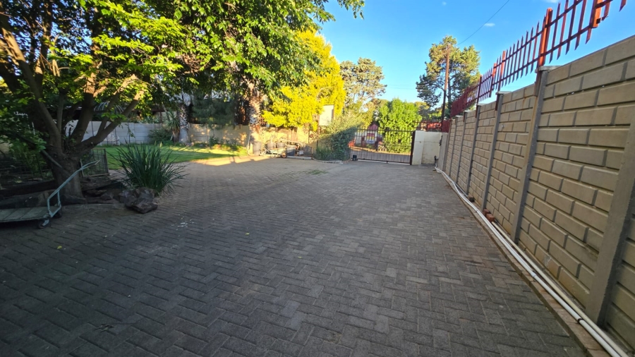 5 Bedroom Property for Sale in Navalsig Free State